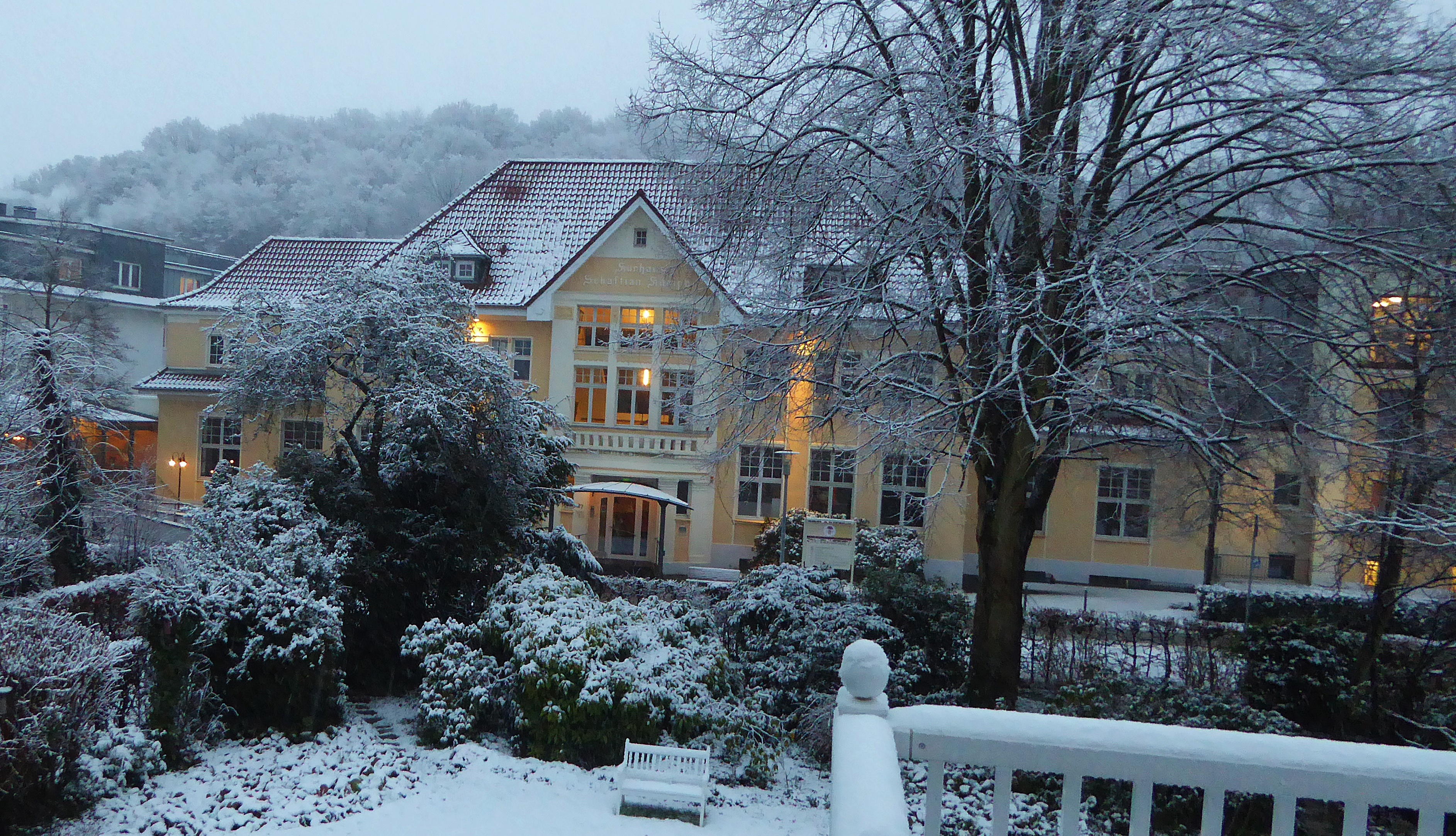 Kurhaus im Schnee